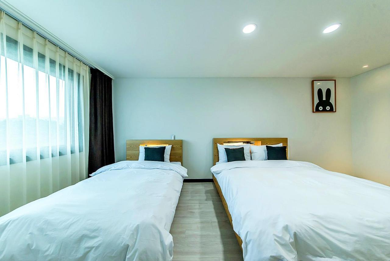 Nine Boutique Hotel Seogwipo Exterior photo
