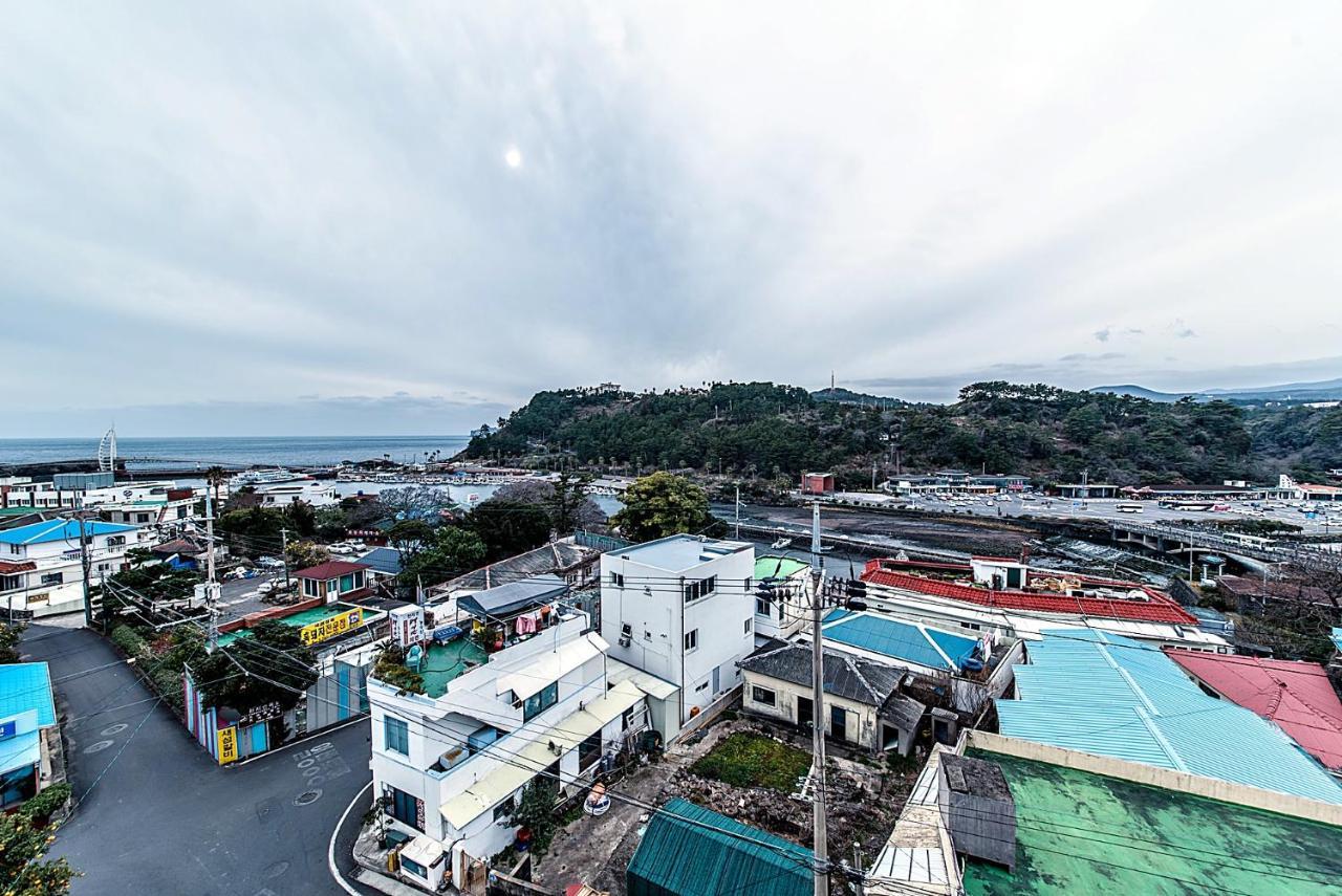 Nine Boutique Hotel Seogwipo Exterior photo