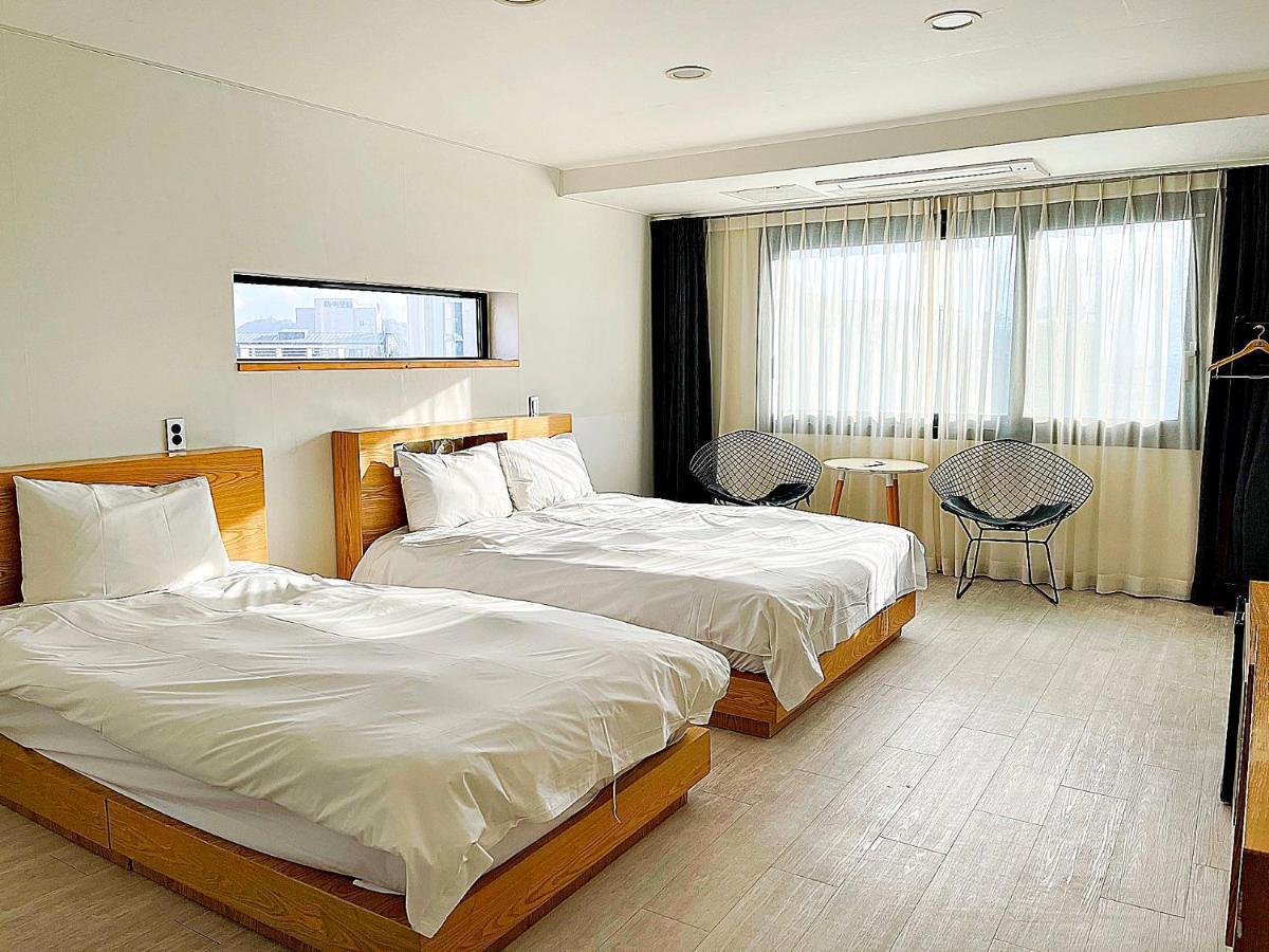 Nine Boutique Hotel Seogwipo Exterior photo