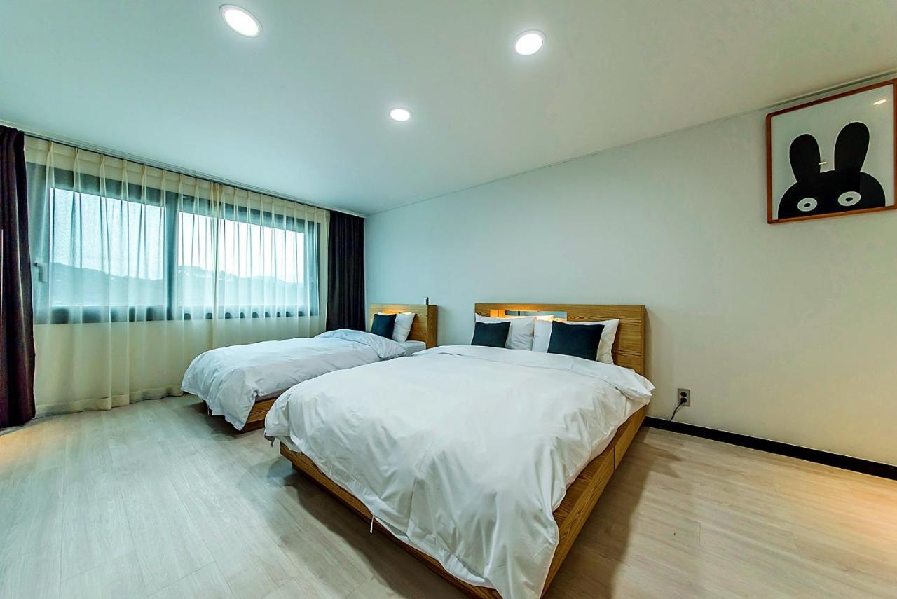Nine Boutique Hotel Seogwipo Exterior photo