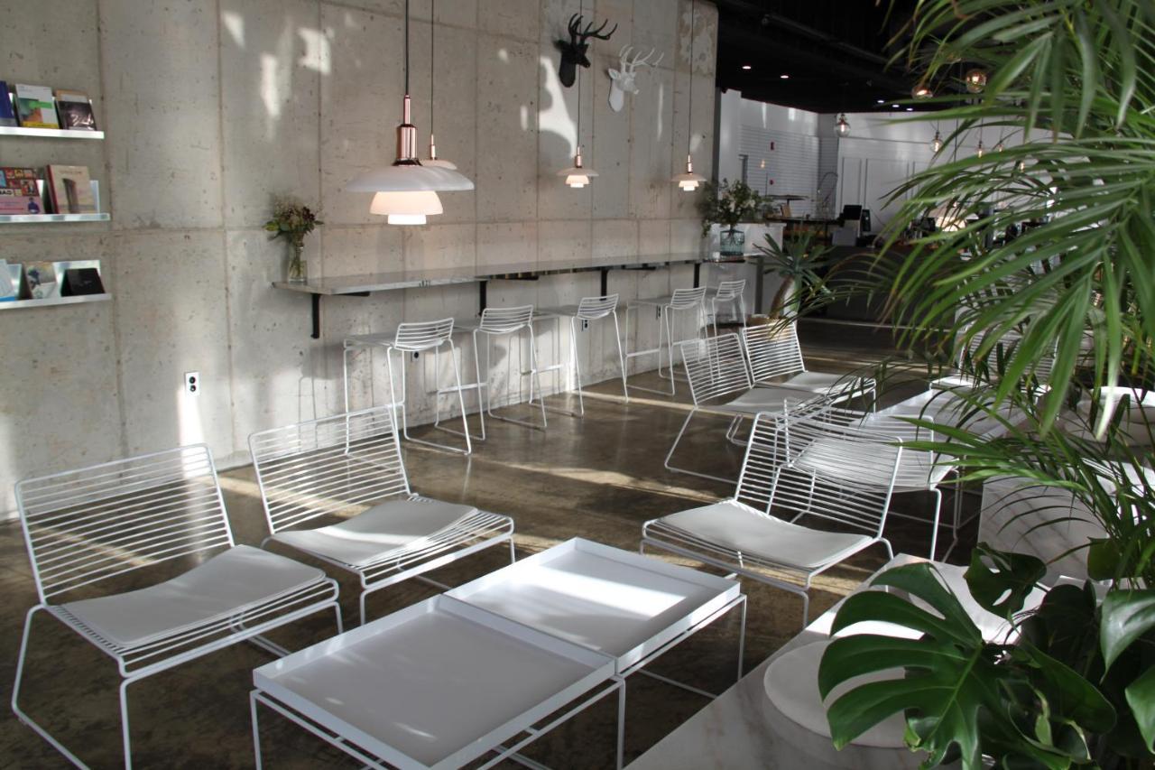 Nine Boutique Hotel Seogwipo Exterior photo